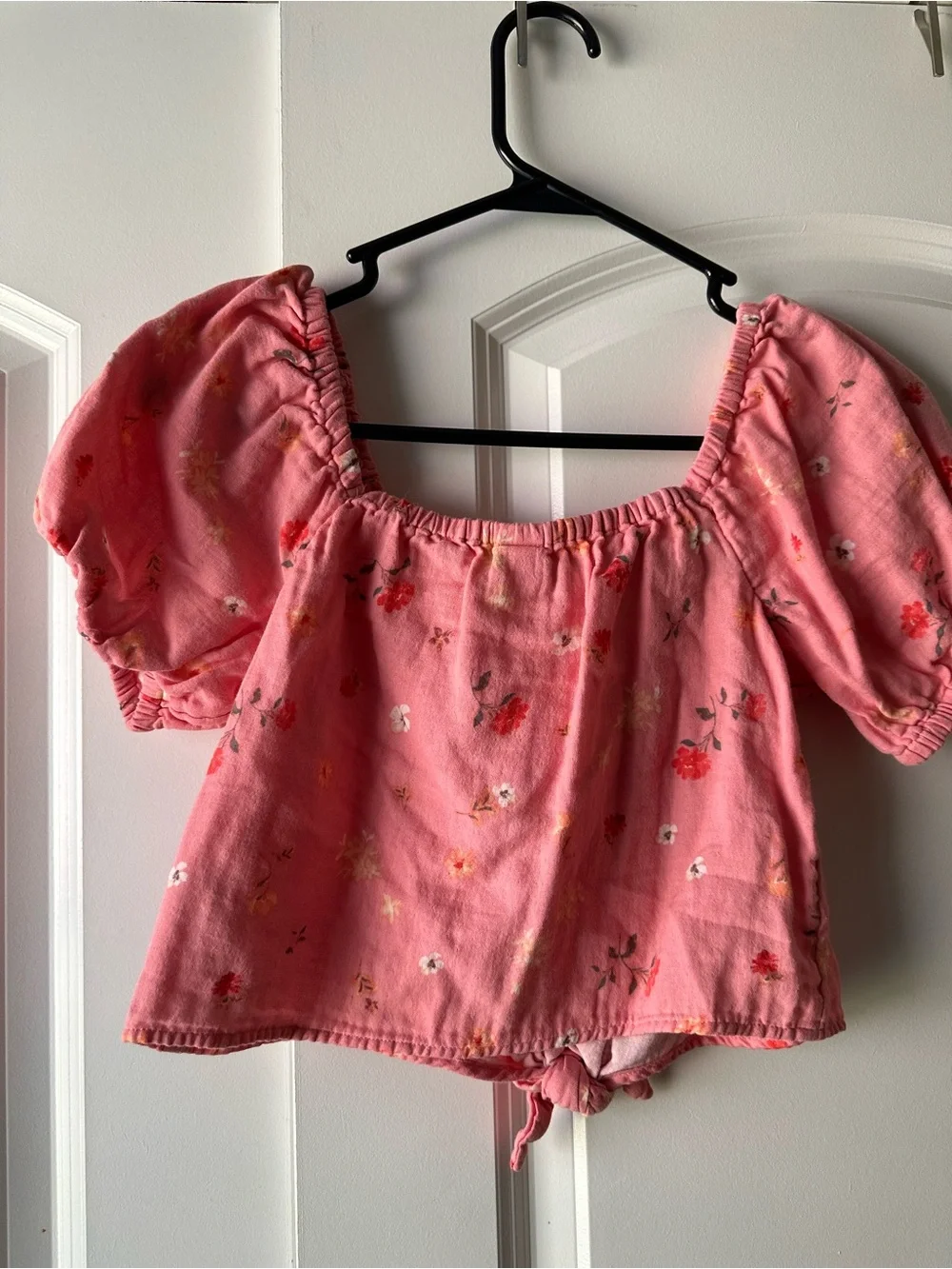 Girls XL Old Navy Coral Pink Floral Puff-Sleeve Crop Top
